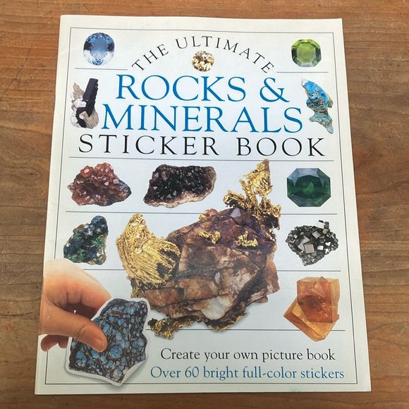 The Ultimate Rocks & Minerals Sticker Book - Picture 1 of 16